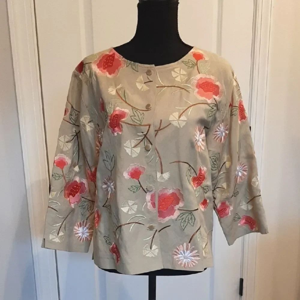 Ann Trinity Tan Floral Embroidered Women's Suit Jacket